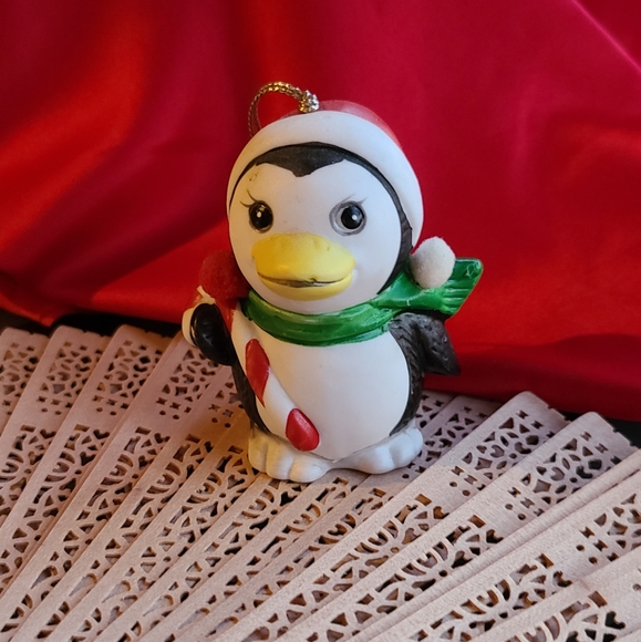 Penguin Vintage Bell - Picture 1 of 8